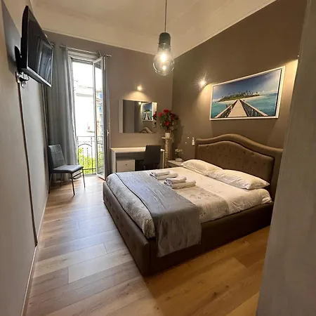 Emanuela 4*